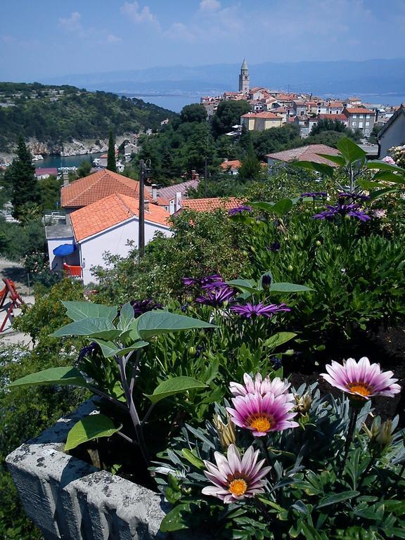 Apartment Vrbnik 8 Eksteriør bilde